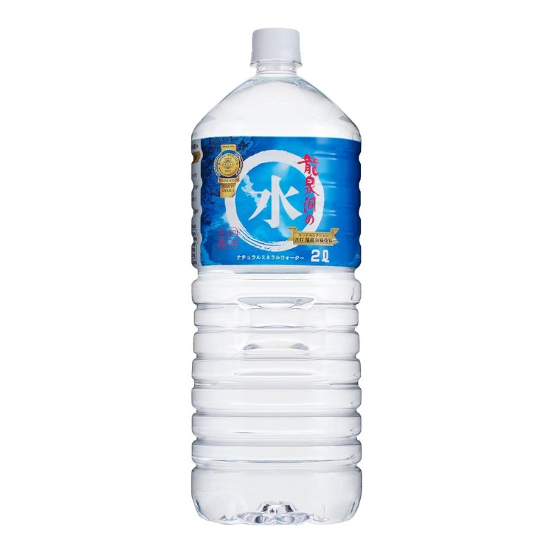 龍泉洞の水